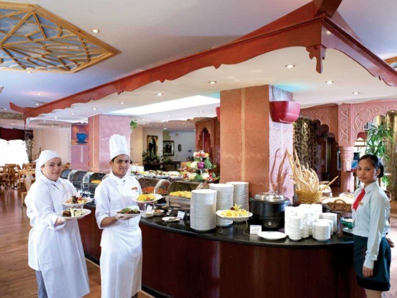 Al Safir Hotel Manama Exterior foto