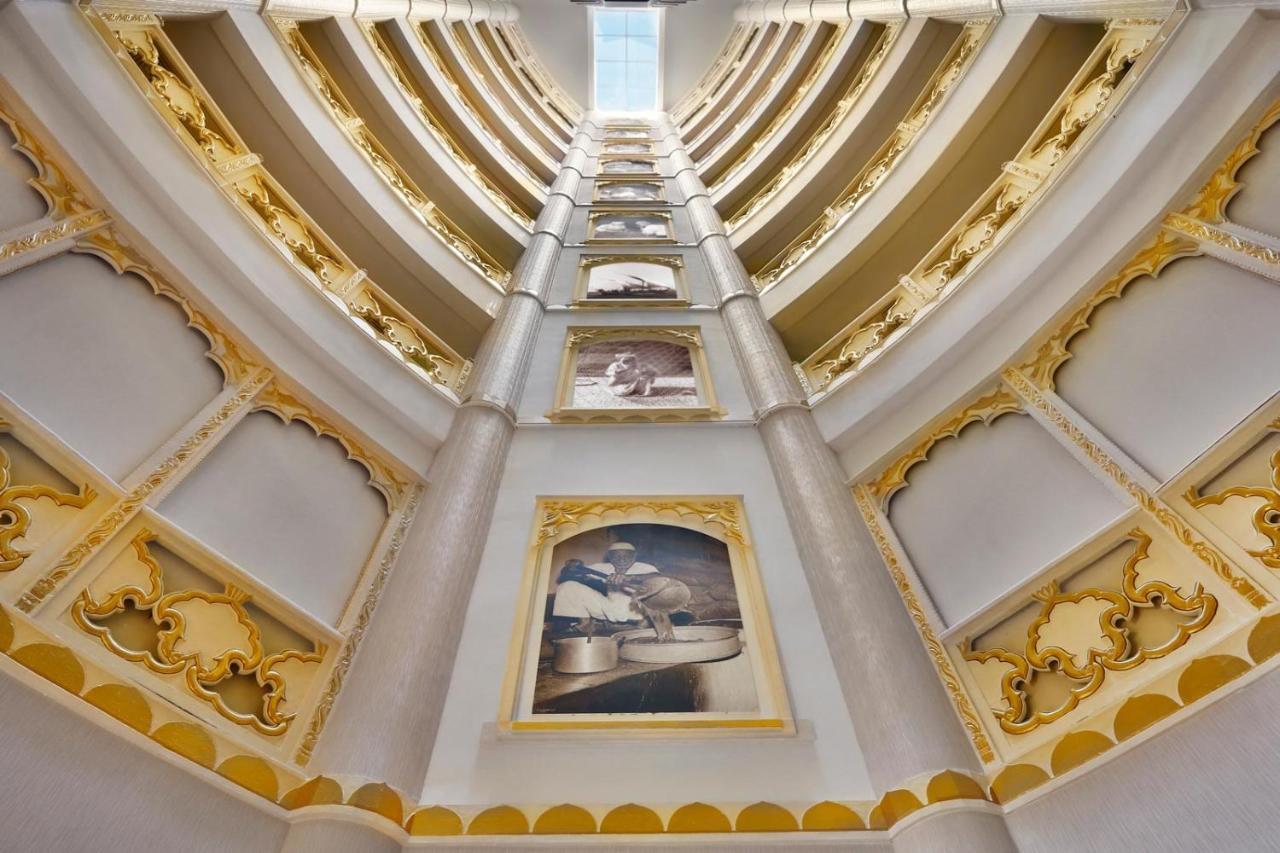 Al Safir Hotel Manama Exterior foto